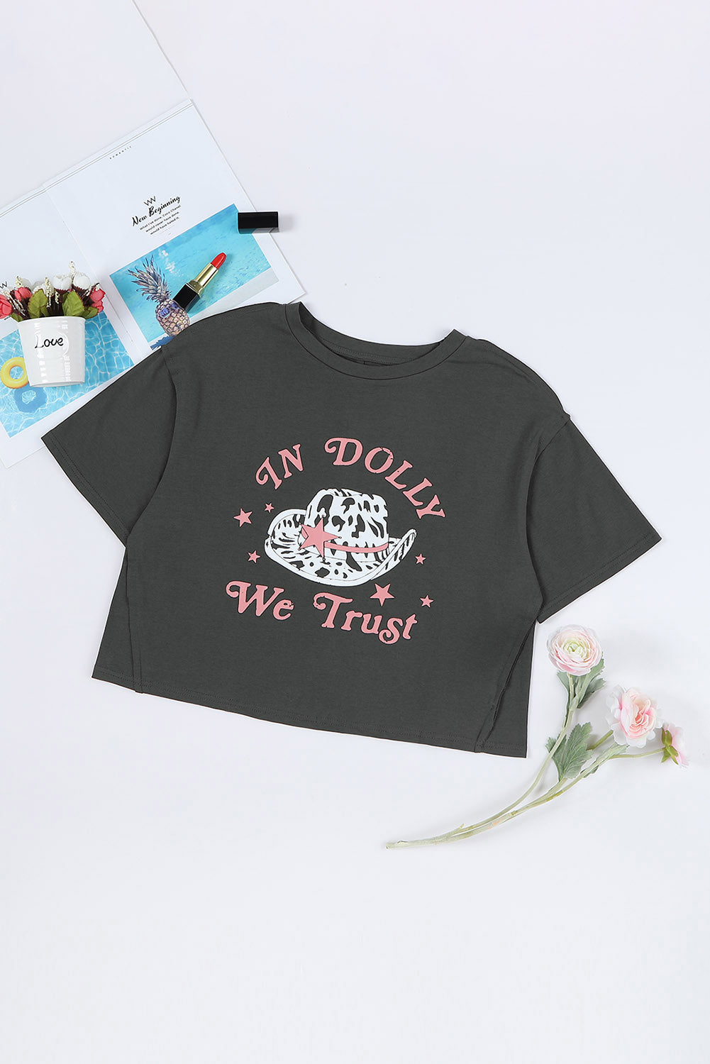 Gray WE TRUST IN DOLLY Western Fashion Graphic Tee - The Red Leopard Boutique 