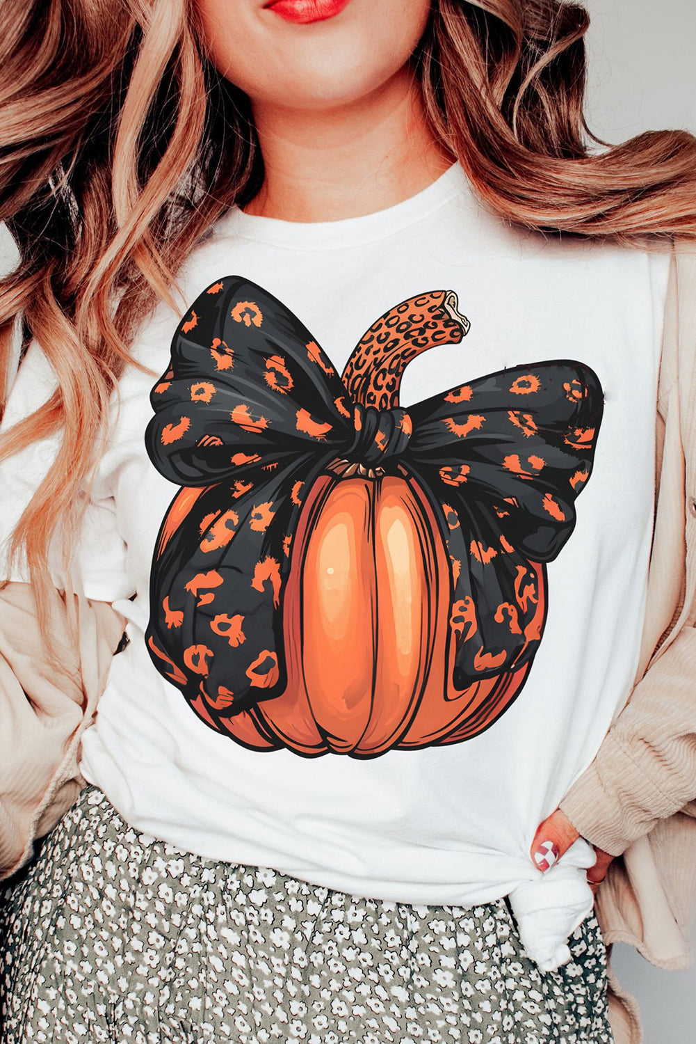 White Bowknot Pumpkin Graphic Crewneck T Shirt