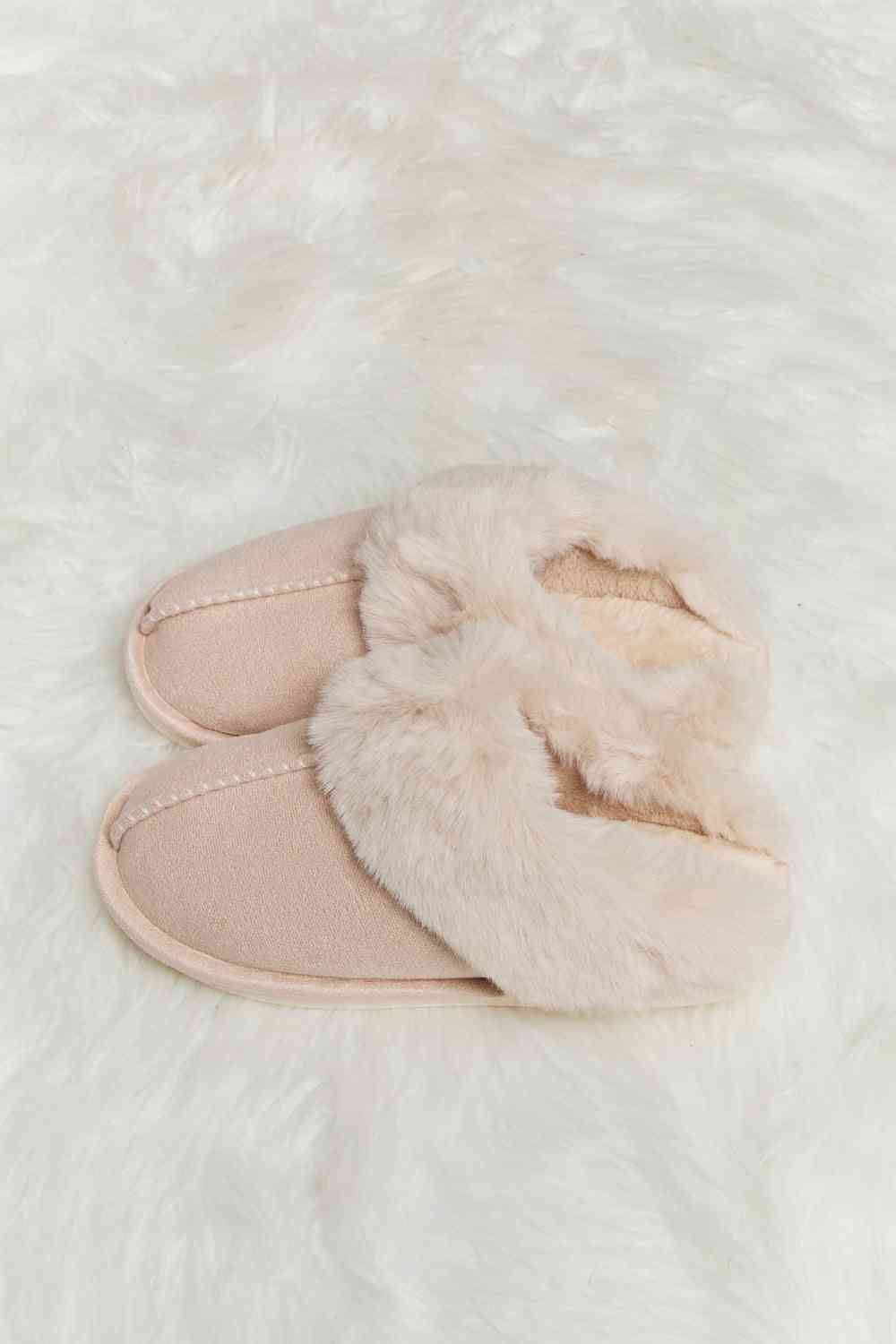 Melody Fluffy Indoor Slippers - The Red Leopard Boutique 