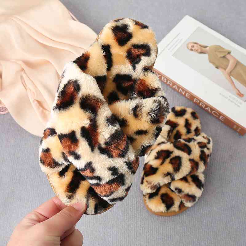 Faux Fur Crisscross Strap Slippers - The Red Leopard Boutique 