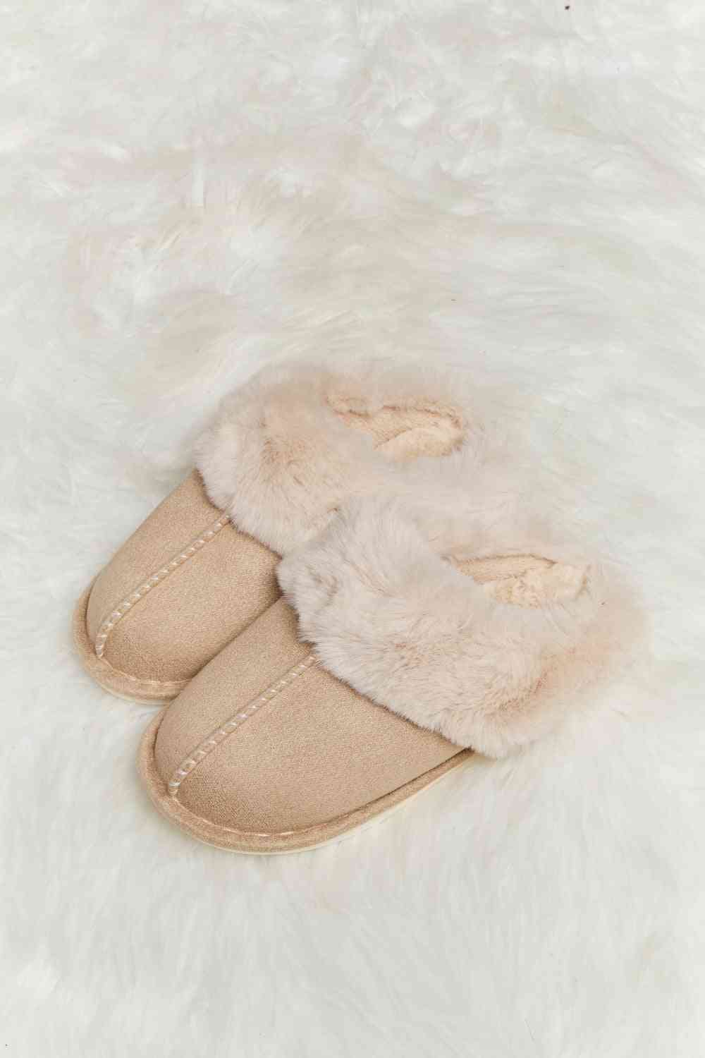 Melody Fluffy Indoor Slippers - The Red Leopard Boutique 