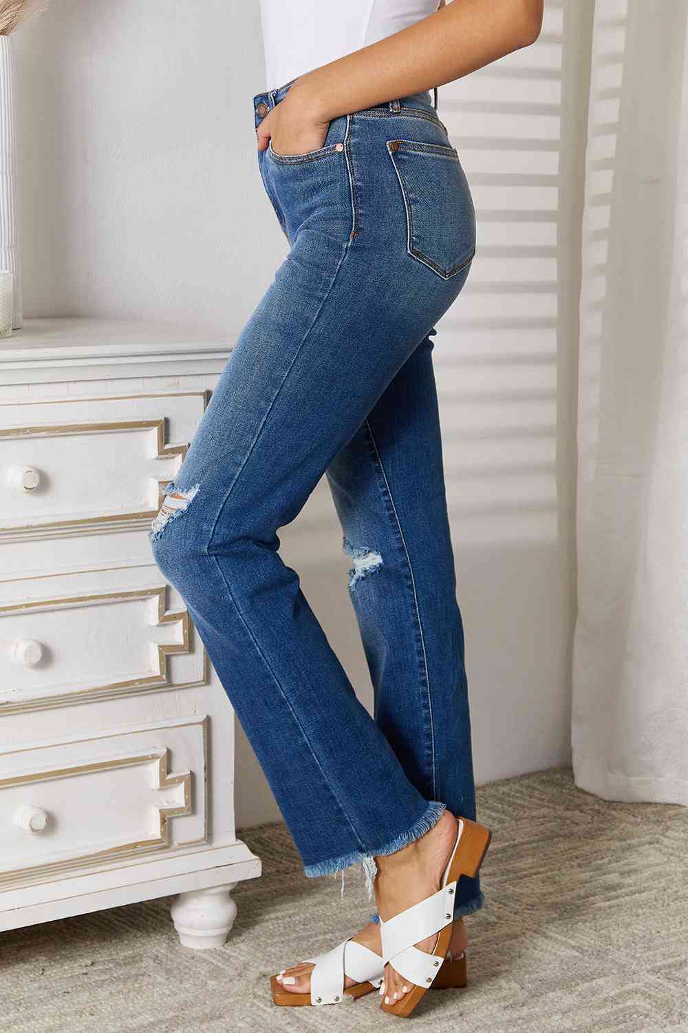 Judy Blue Full Size Distressed Raw Hem Jeans - The Red Leopard Boutique 