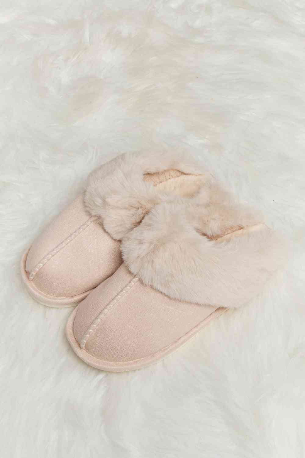 Melody Fluffy Indoor Slippers - The Red Leopard Boutique 