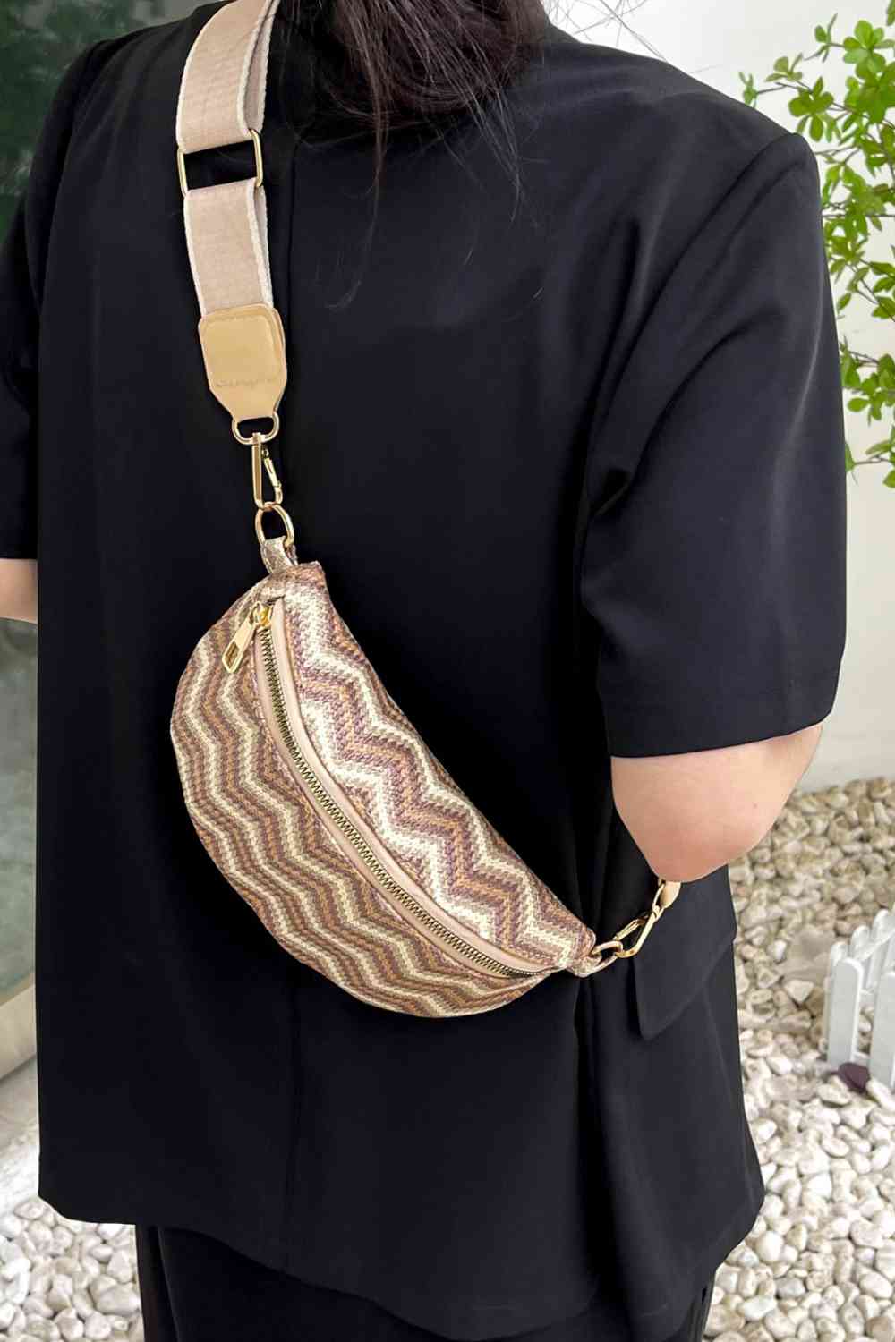 Adored Chevron Straw Sling Bag - The Red Leopard Boutique 