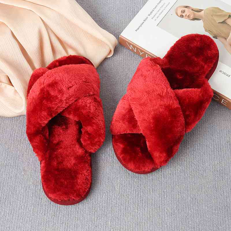 Faux Fur Crisscross Strap Slippers - The Red Leopard Boutique 